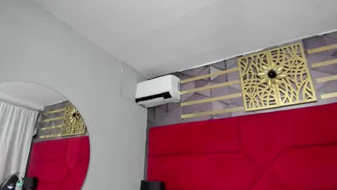 Snapshot of hanny_bliss chatting on 01-13-26, 02:28 Hanny online show from 01-13-26, 02:28