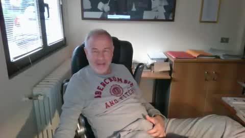 hanscooper online show from 10-05-25, 03:54