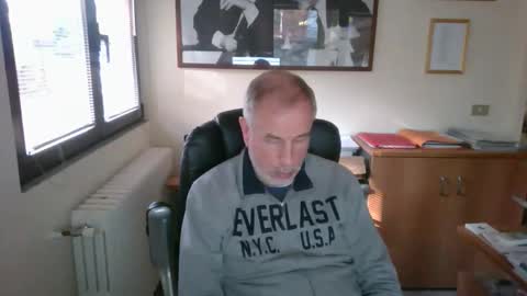 hanscooper online show from 10-24-25, 02:02