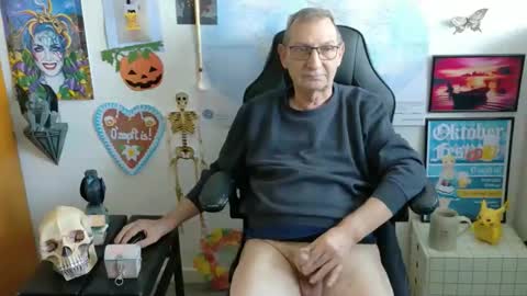 charly online show from 09-30-25, 10:42
