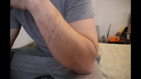 Snapshot of hanspeter26 chatting on 12-03-25, 08:45 hanspeter26 online show from 12-03-25, 08:45