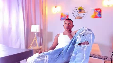 Snapshot of hanssmitt chatting on 02-17-26, 07:20 HANS online show from 02-17-26, 07:20