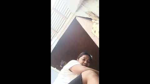 happy00725310 online show from 10-30-25, 04:47