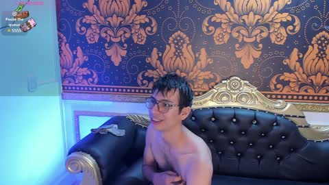 happy_cream_ online show from 12-22-24, 06:04