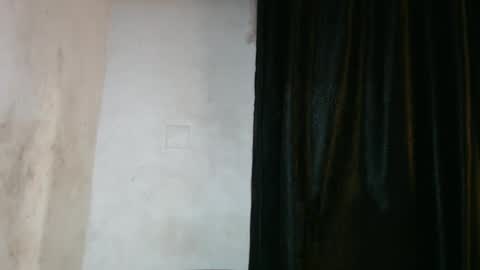 Snapshot of happyslut7 chatting on 10-14-25, 07:09 happyslut7 online show from 10-14-25, 07:09