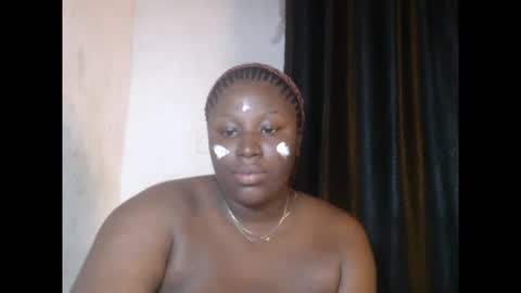 Snapshot of happyslut7 chatting on 10-18-25, 07:25 happyslut7 online show from 10-18-25, 07:25