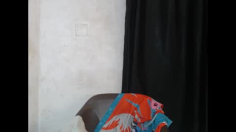 Snapshot of happyslut7 chatting on 10-26-25, 07:53 happyslut7 online show from 10-26-25, 07:53