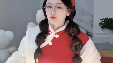 Daisy online show from 02-08-25, 03:10