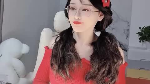 Daisy online show from 02-10-25, 04:58