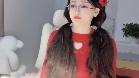 Daisy online show from 02-20-25, 01:51