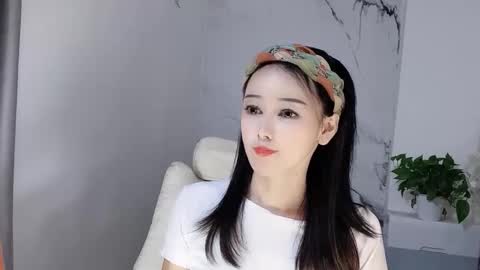 Daisy online show from 09-13-25, 03:56