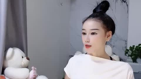 happysweety1688 online show from 10-12-25, 04:22