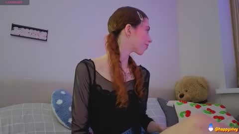 Snapshot of happyvivy chatting on 10-07-25, 11:02 Vivy online show from 10-07-25, 11:02