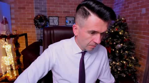 Steve online show from 12-22-24, 01:22