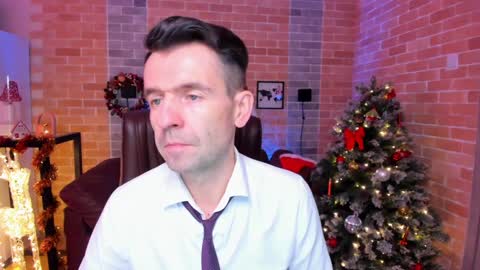 Steve online show from 01-01-25, 02:42
