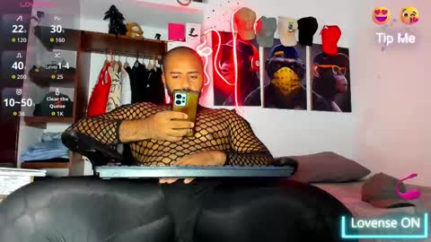 Snapshot of hardboy_latin chatting on 11-16-25, 02:50 hardboy_latin online show from 11-16-25, 02:50