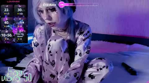 Mia online show from 10-26-25, 10:36