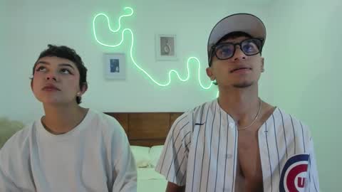 Snapshot of hardcoreheat_ind chatting on 02-10-26, 11:09 kade and demi independent models online show from 02-10-26, 11:09