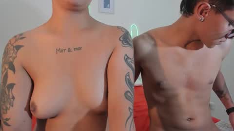 Snapshot of hardcoreheat_ind chatting on 03-03-26, 01:23 kade and demi independent models online show from 03-03-26, 01:23