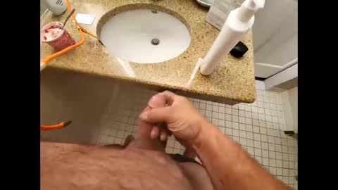 hardforu8675 online show from 10-05-25, 08:34