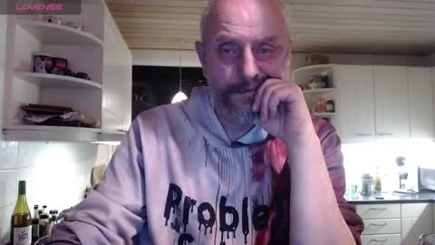 MrLazy online show from 12-18-24, 06:57