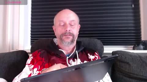 MrLazy online show from 12-24-24, 10:17