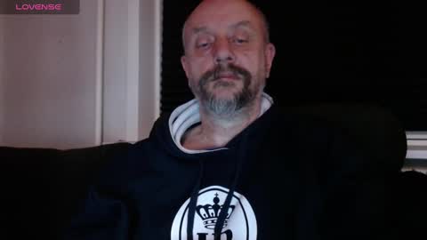 MrLazy online show from 12-26-24, 06:33