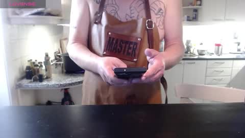 MrLazy online show from 02-21-25, 03:43