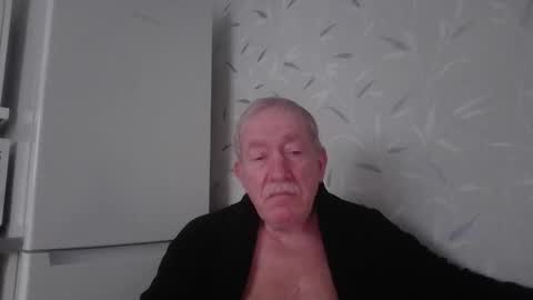 hardon4u123456789 online show from 11-14-25, 01:21