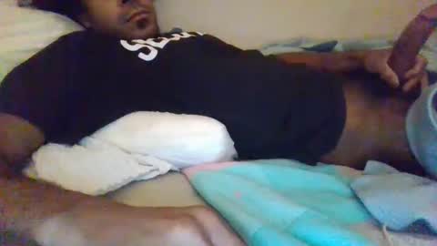 Snapshot of hardone00000 chatting on 12-06-24, 12:27 hardone00000 online show from 12-06-24, 12:27