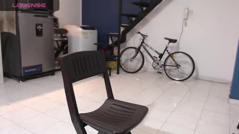 Snapshot of hardsexlove08 chatting on 02-13-25, 01:50 Andres Dean online show from 02-13-25, 01:50