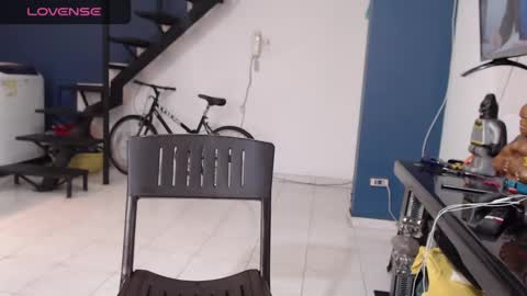 Snapshot of hardsexlove08 chatting on 02-22-25, 10:09 Andres Dean online show from 02-22-25, 10:09