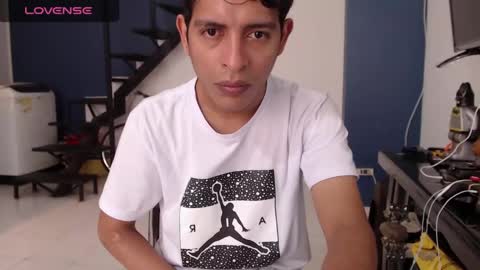Snapshot of hardsexlove08 chatting on 02-25-25, 06:53 Andres Dean online show from 02-25-25, 06:53