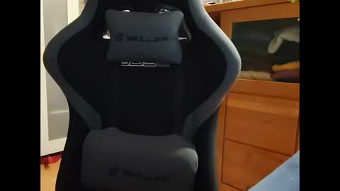 Snapshot of hardtechno_xxx chatting on 09-30-25, 11:26 hardtechno_xxx online show from 09-30-25, 11:26