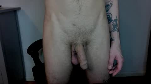 Liam online show from 11-25-25, 12:21