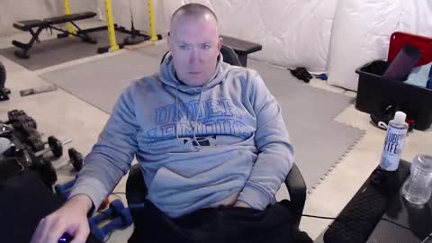 Snapshot of hardwired4816 chatting on 02-17-26, 04:24 hardwired4816 online show from 02-17-26, 04:24