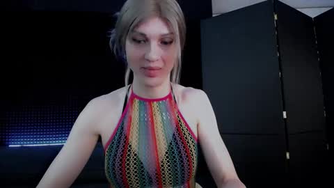 Snapshot of hardy_green chatting on 10-31-25, 04:57 Miss Hardy online show from 10-31-25, 04:57