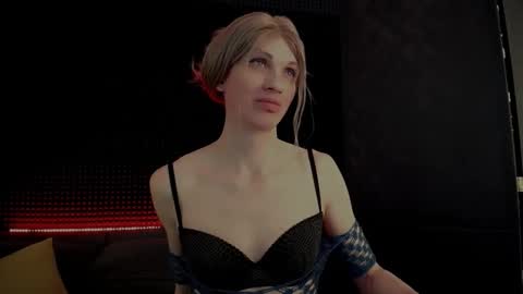 Snapshot of hardy_green chatting on 01-09-26, 02:36 Miss Hardy online show from 01-09-26, 02:36