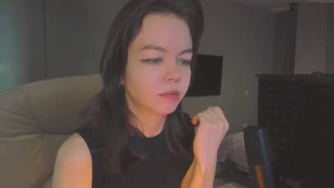 Miss Hari online show from 11-12-25, 11:32