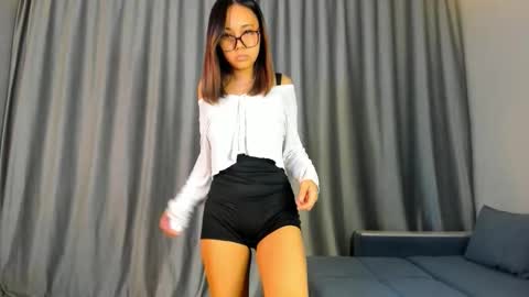 Snapshot of harimin chatting on 10-10-25, 01:21 Maya online show from 10-10-25, 01:21