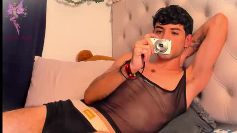 Snapshot of harley_fairy chatting on 11-04-25, 09:14 Harley online show from 11-04-25, 09:14