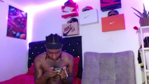 Snapshot of harley_quinnn111 chatting on 12-26-24, 09:04 harley_quinnn111 online show from 12-26-24, 09:04