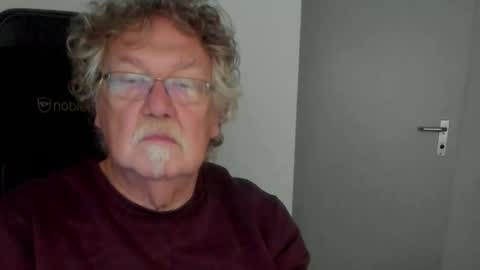 Manni online show from 09-23-25, 11:24