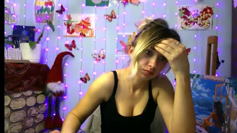 Snapshot of harleymid chatting on 03-01-26, 03:58 Mery online show from 03-01-26, 03:58