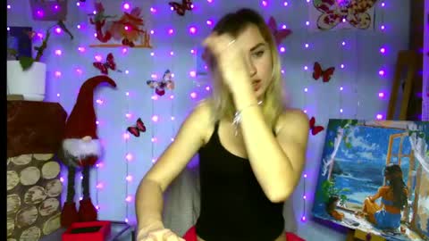 Snapshot of harleymid chatting on 03-08-26, 01:59 Mery online show from 03-08-26, 01:59