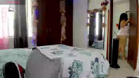 Natii  online show from 12-29-24, 03:57