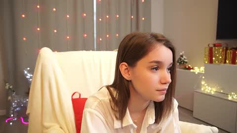 Call Me Tate  its my fourth day here i hope we can to be friends and not only online show from 12-22-24, 09:33