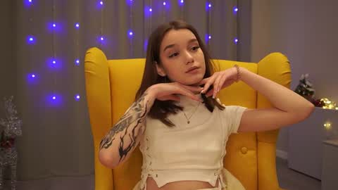 Call Me Tate  its my fourth day here i hope we can to be friends and not only online show from 01-05-25, 06:35