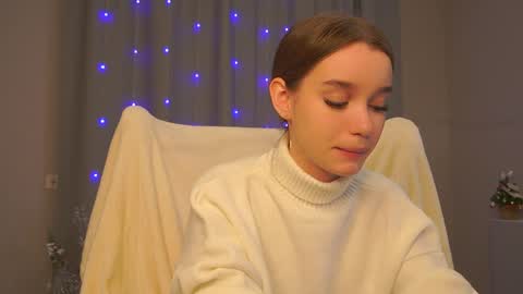 Call Me Tate  its my fourth day here i hope we can to be friends and not only online show from 02-04-25, 03:44