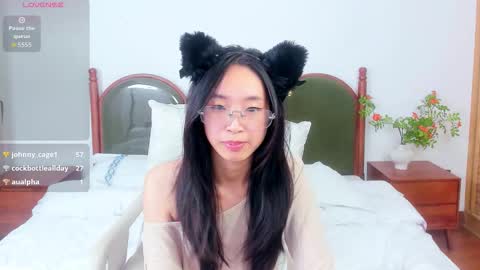 Snapshot of harriethelen chatting on 03-02-26, 05:08 helen online show from 03-02-26, 05:08